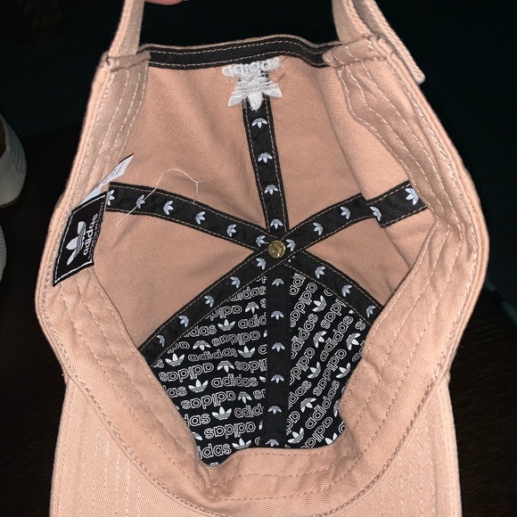 Hat - Picture 2 of 4